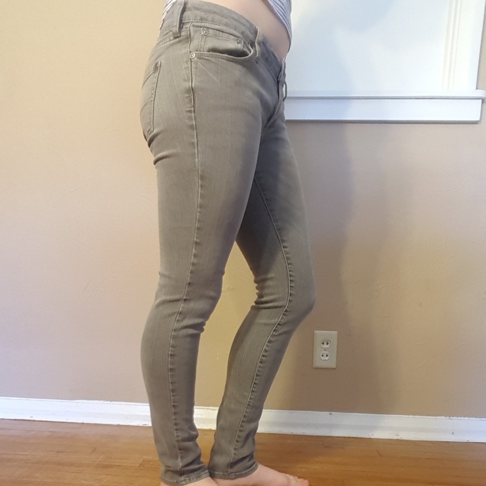 Bullhead Super Skinny Gray Jeans Size 5S